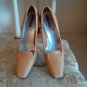 Prada Square Cap-Toe Leather Pumps - Size 37 ½ –